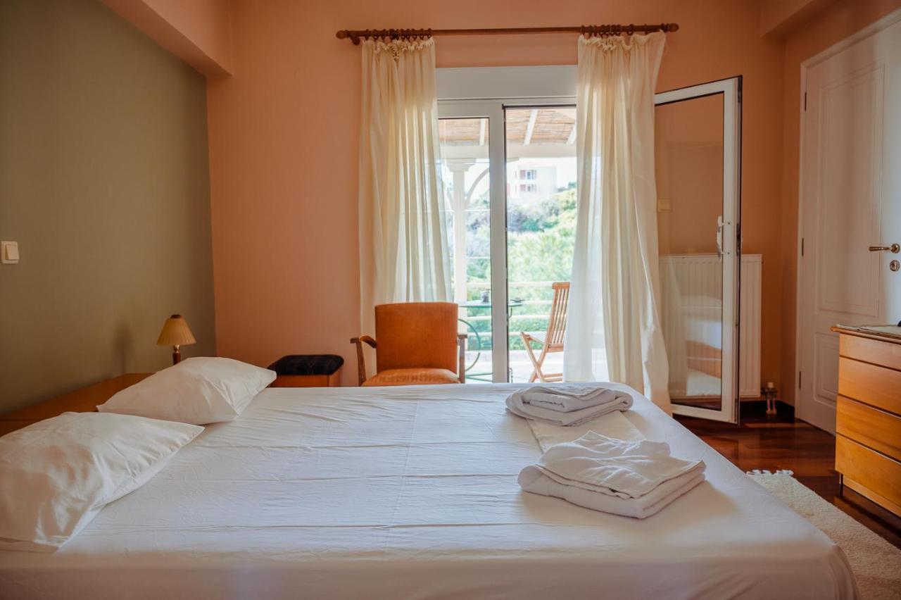 Seafront Apartment Karfas Bagian luar foto