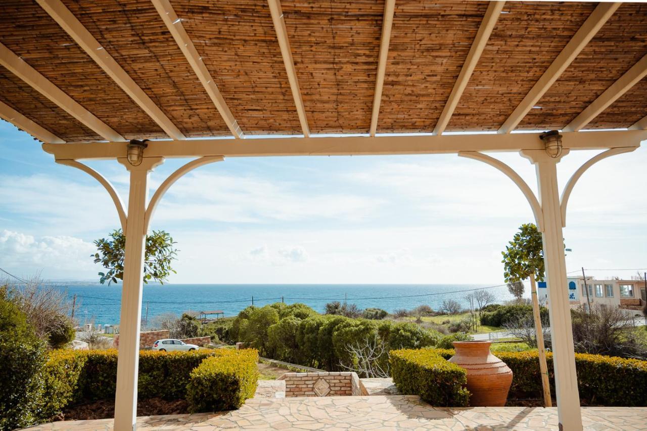 Seafront Apartment Karfas Bagian luar foto